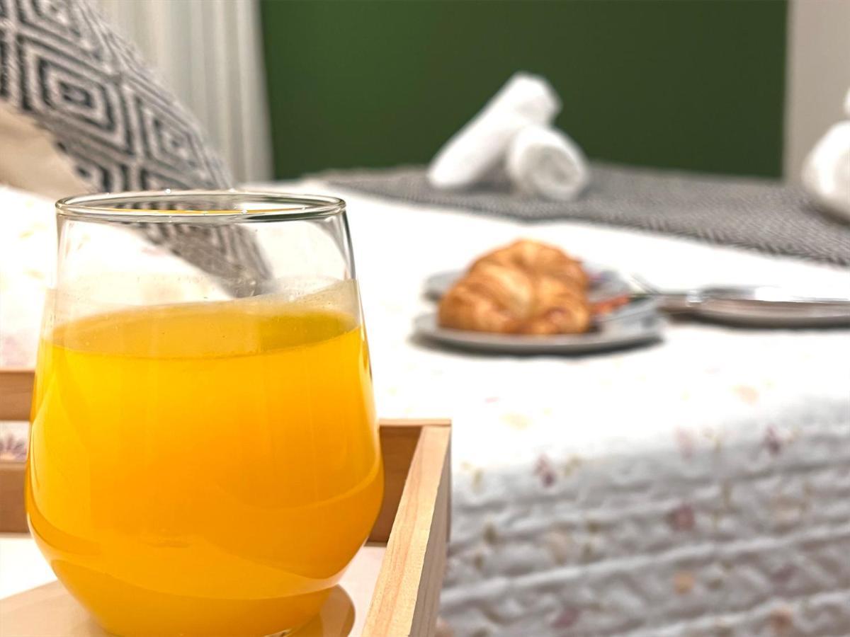 Hostal La Janda Vejer de la Frontera Exterior foto A glass of orange juice