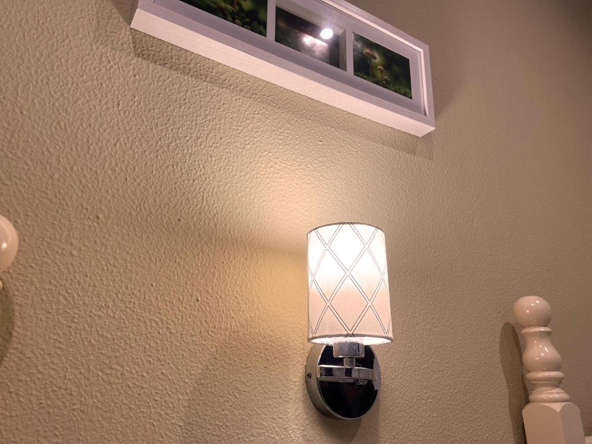 Hostal La Janda Vejer de la Frontera Exterior foto A wall light