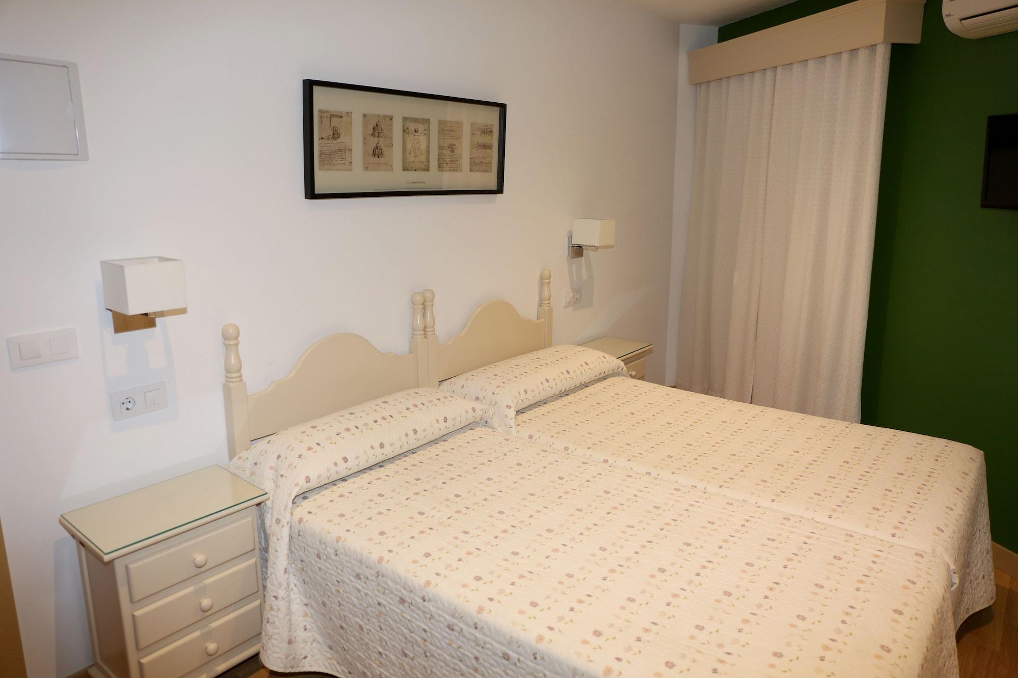 Hostal La Janda Vejer de la Frontera Exterior foto A bedroom