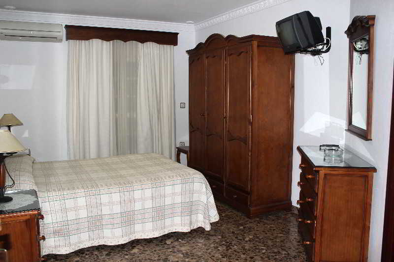 Hostal La Janda Vejer de la Frontera Exterior foto A bedroom